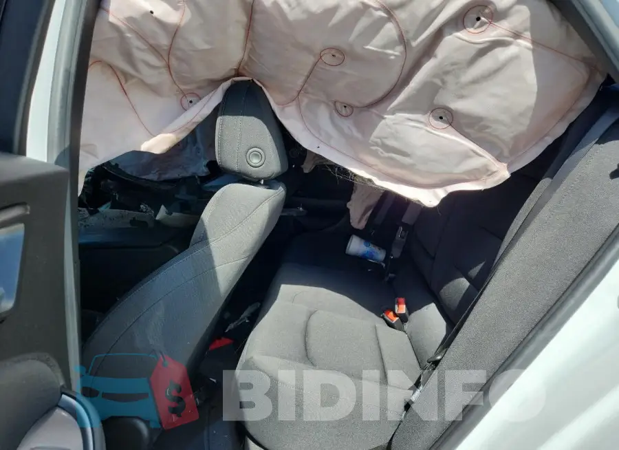 1G1ZD5ST2PF223477 Photo# 10
