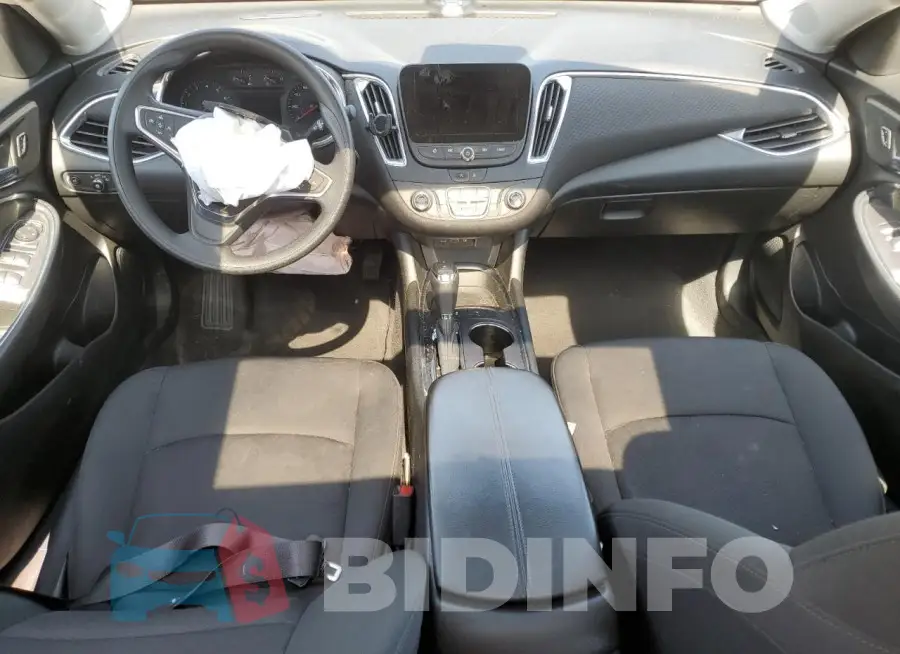 1G1ZD5ST4LF145598 Photo# 8