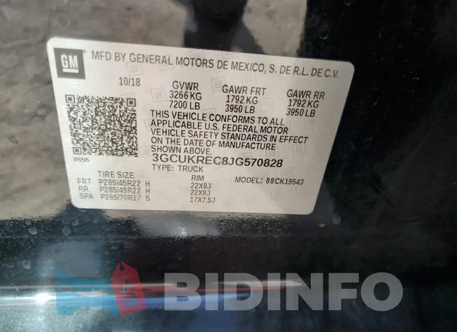 3GCUKREC8JG570828 Photo# 12