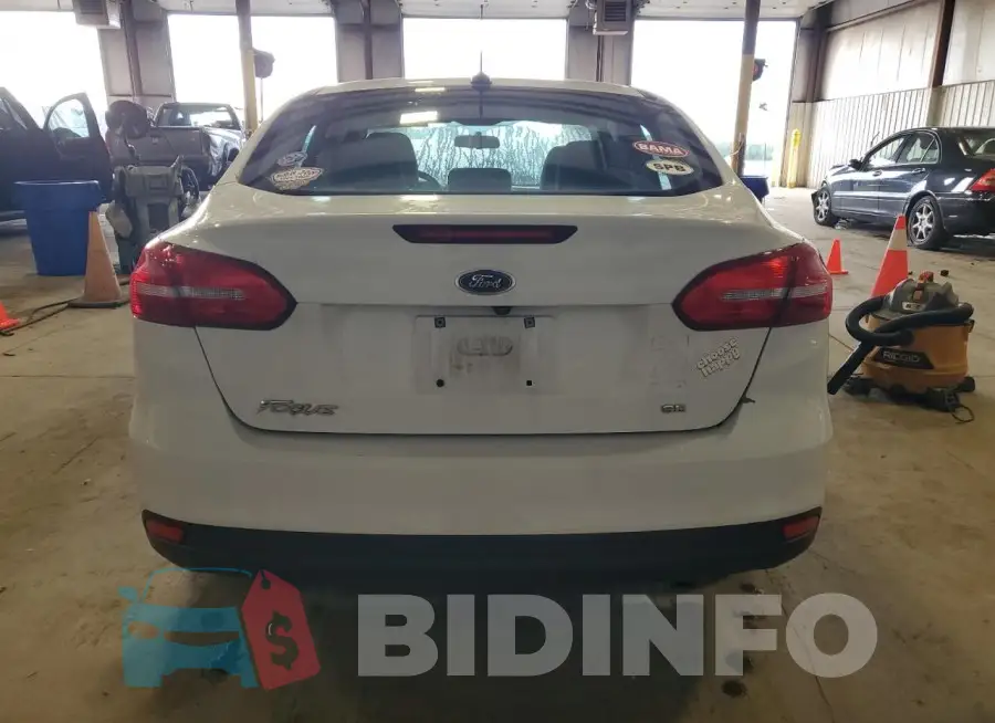 1FADP3F25GL342579 Photo# 6