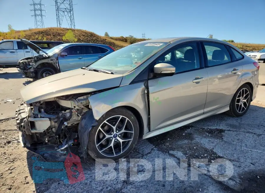1FADP3F29GL225443 Photo# 1