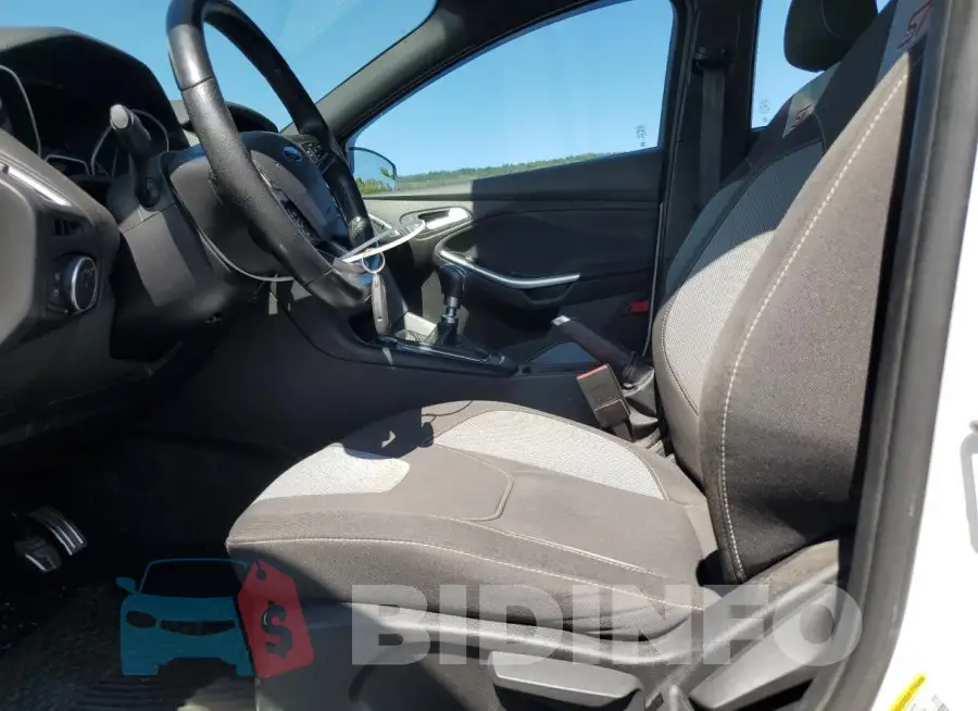 1FADP3L9XHL251066 Photo# 7