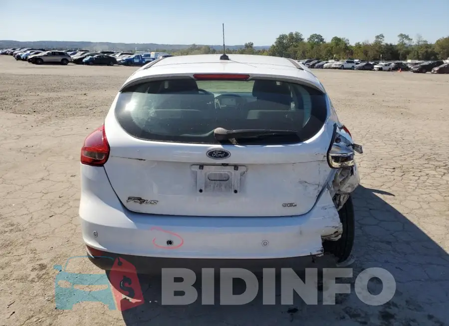 1FADP3M2XHL322090 Photo# 6