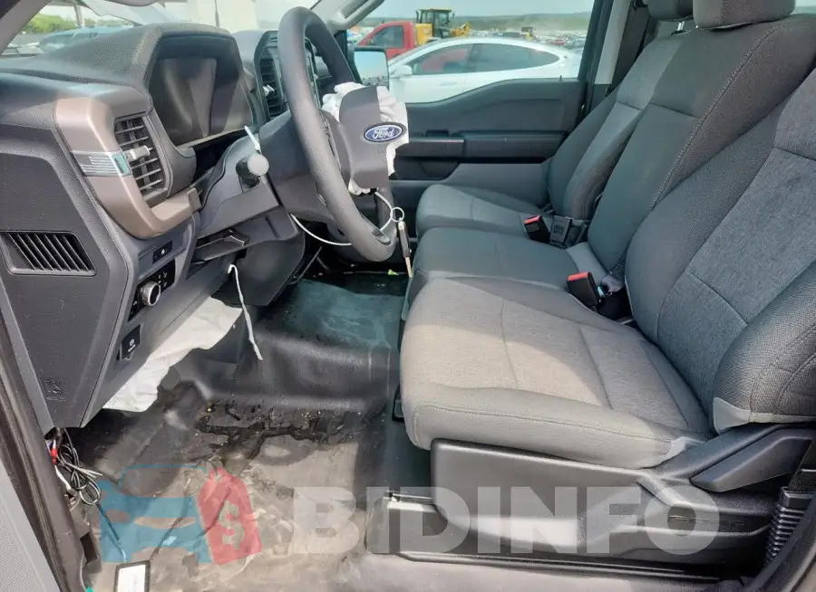 1FTMF1K57SKD26559 Photo# 7
