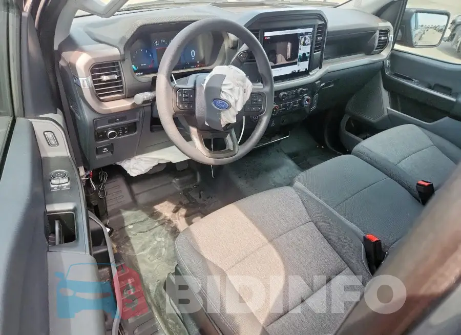 1FTMF1K57SKD26559 Photo# 8