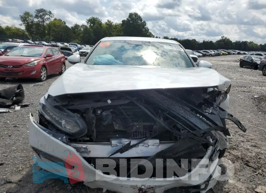1HGCV1F38KA176038 Photo# 5