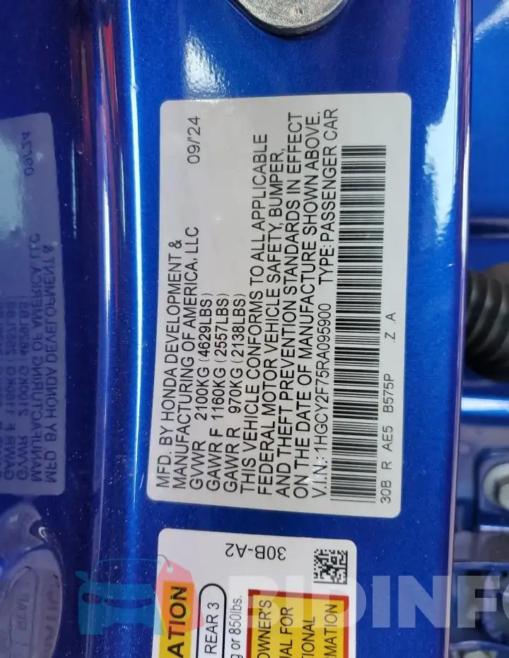 1HGCY2F75RA095900 Photo# 12