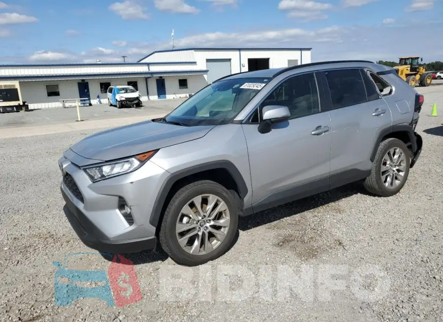 2T3C1RFV6MC101919 Photo# 1