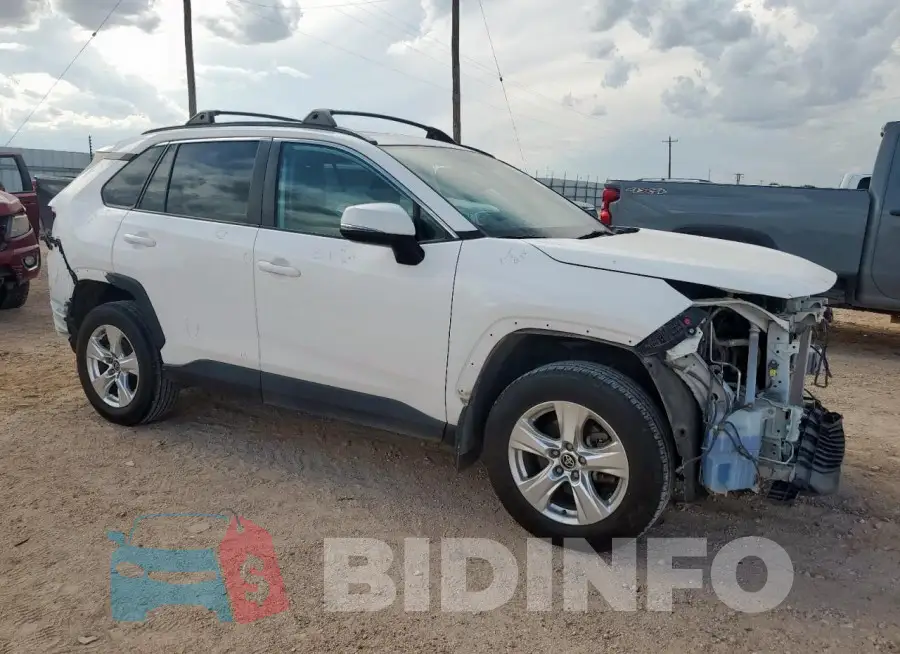 2T3P1RFV8MC229919 Photo# 4