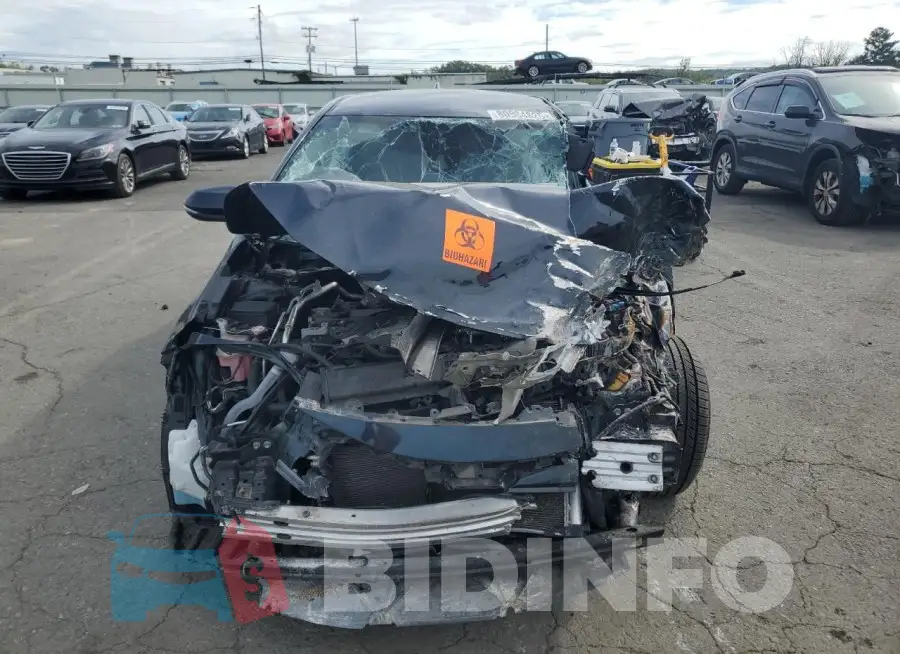 JTND4RBE8L3083842 Photo# 5