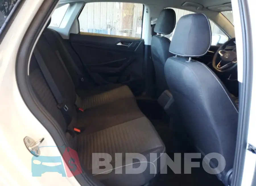 3VW5M7BU3RM087631 Photo# 10