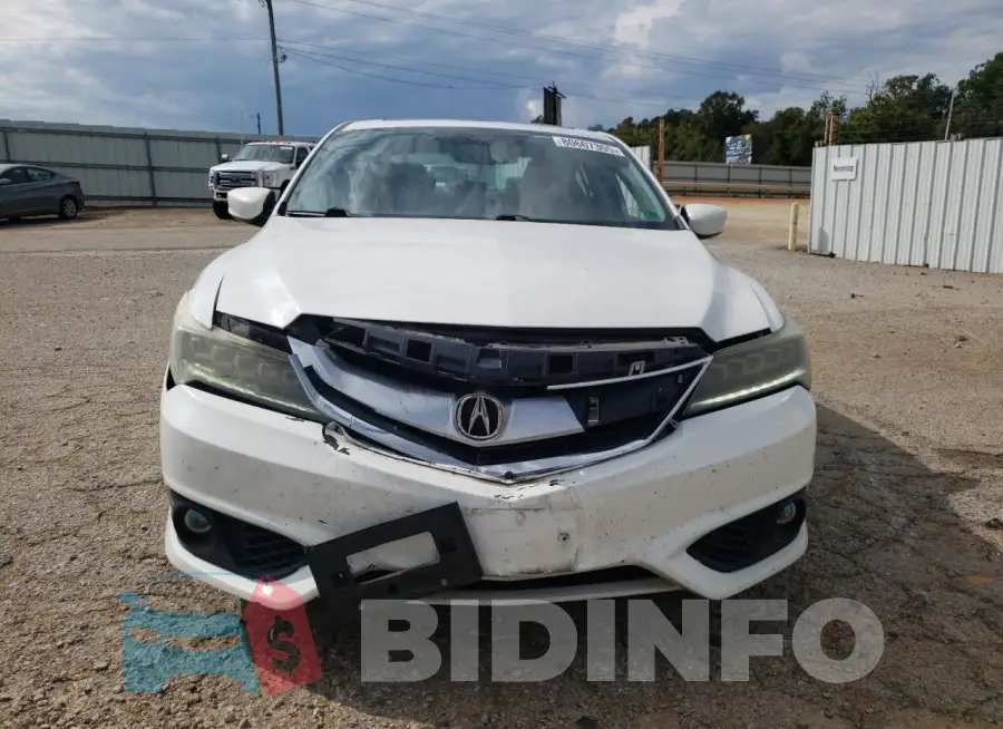 19UDE2F74HA007351 Photo# 5
