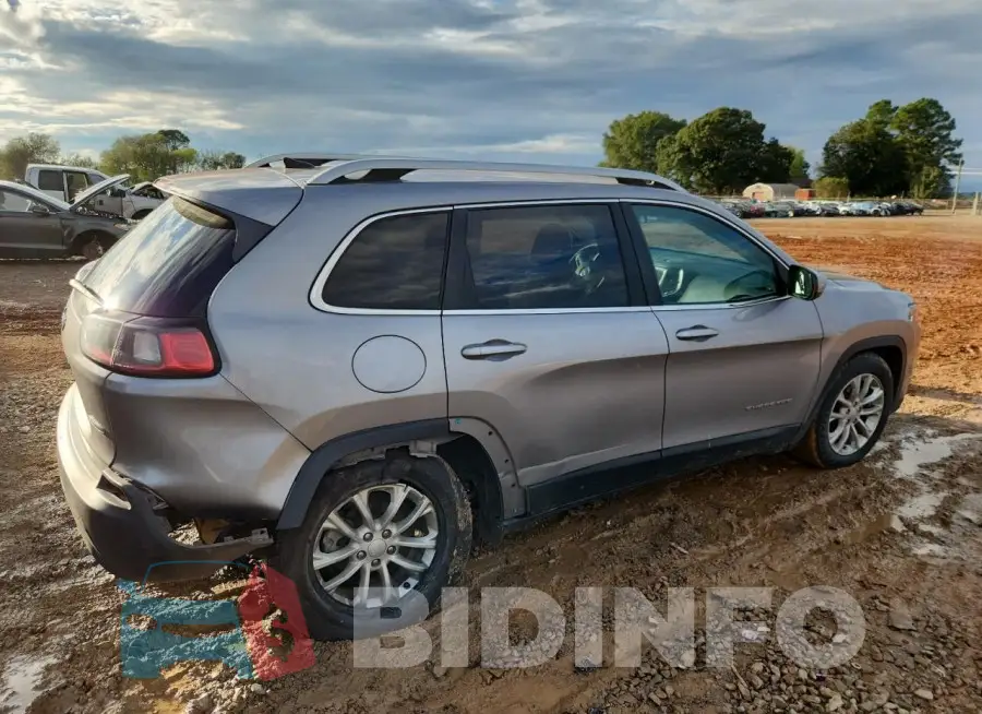 1C4PJLCB8KD221612 Photo# 3