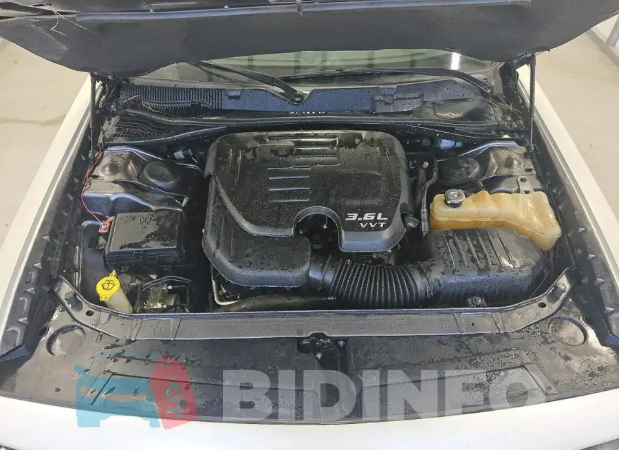 2C3CDZAGXGH275032 Photo# 11