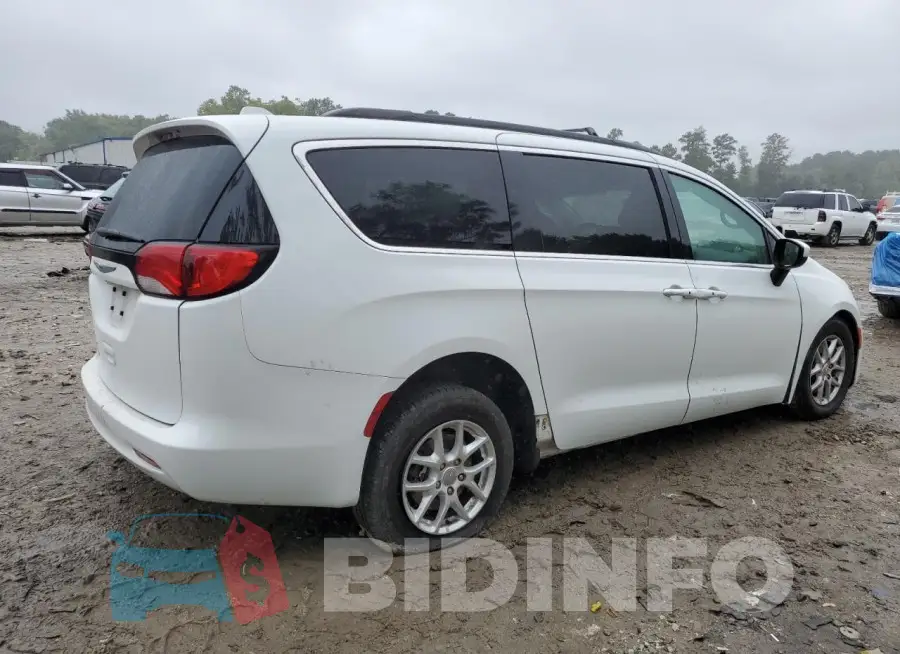 2C4RC1DG7LR156963 Photo# 3