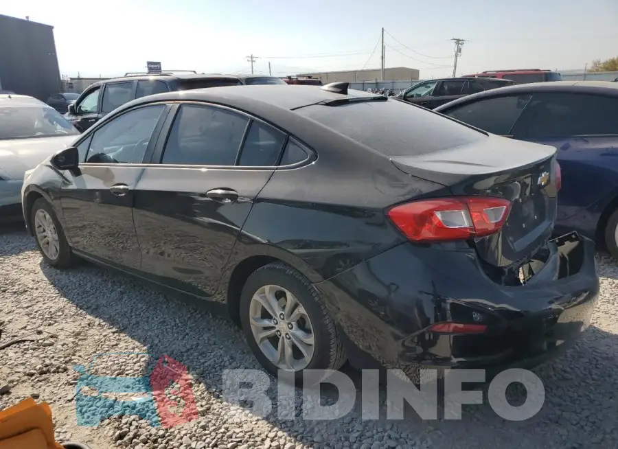 1G1BC5SM6K7141462 Photo# 2