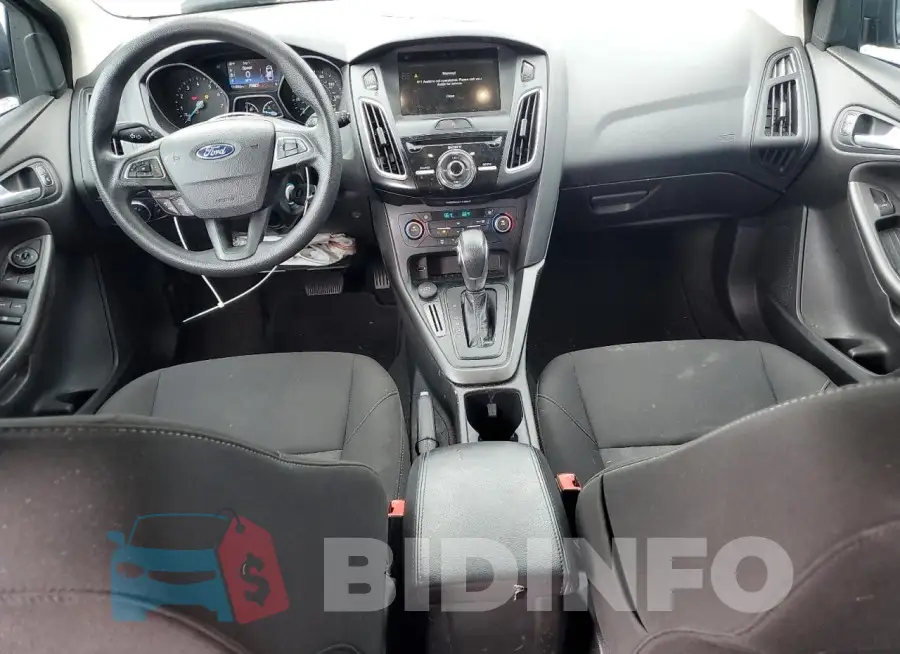 1FADP3M25JL275685 Photo# 8