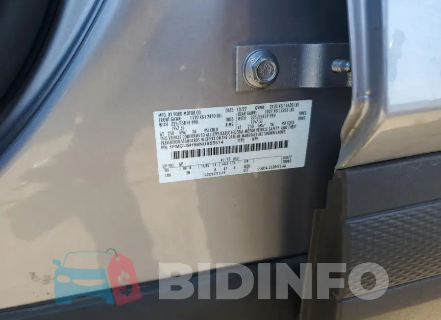 1FMCU9H98NUB55514 Photo# 12