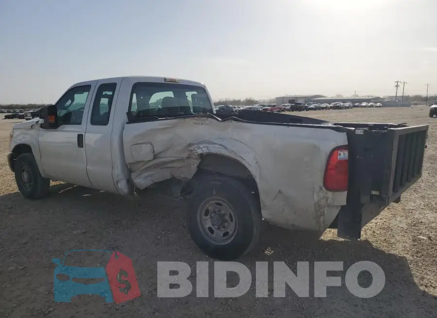 1FT7X2A63GEB44440 Photo# 2
