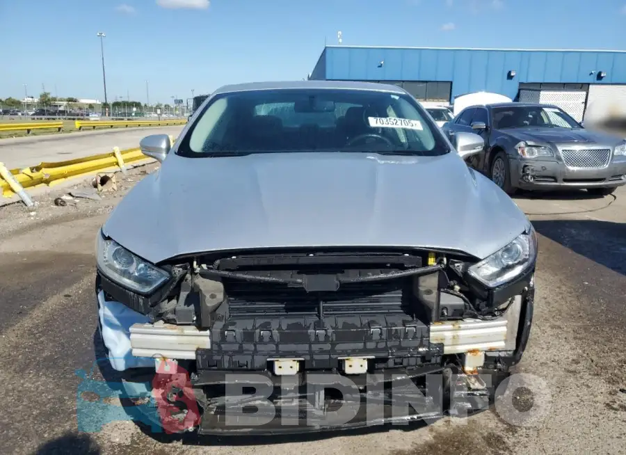 3FA6P0HD3GR380948 Photo# 5