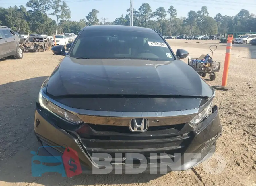 1HGCV1F30KA159427 Photo# 5