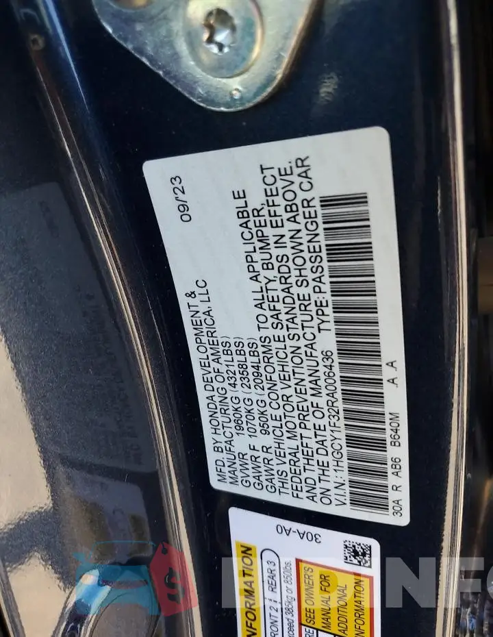 1HGCY1F32RA006436 Photo# 13