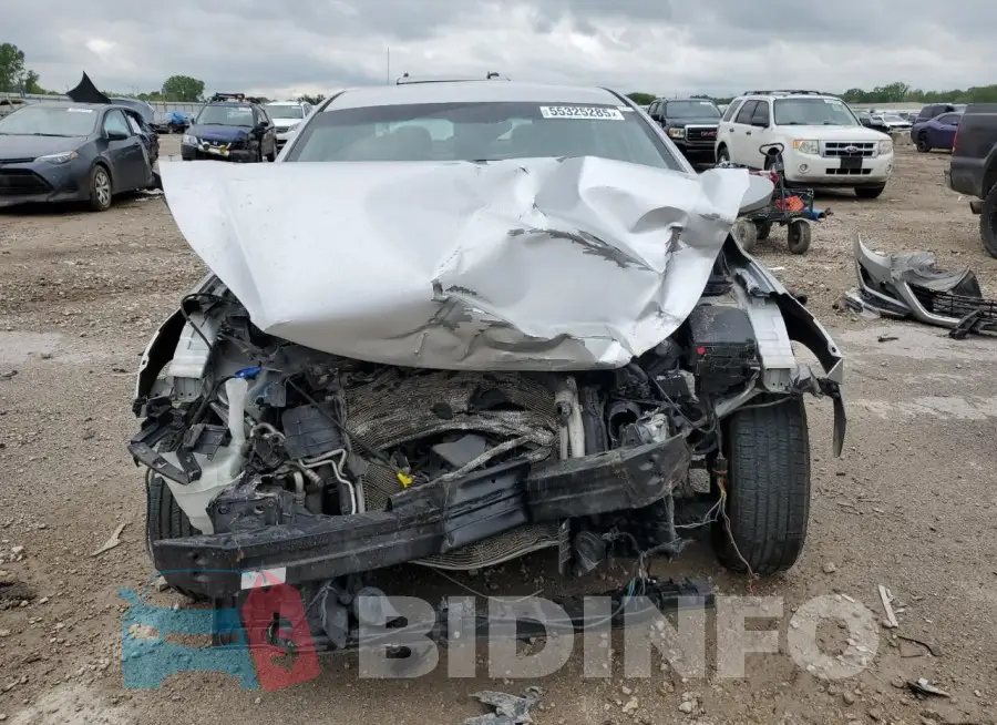 5NPDH4AE5GH780621 Photo# 5