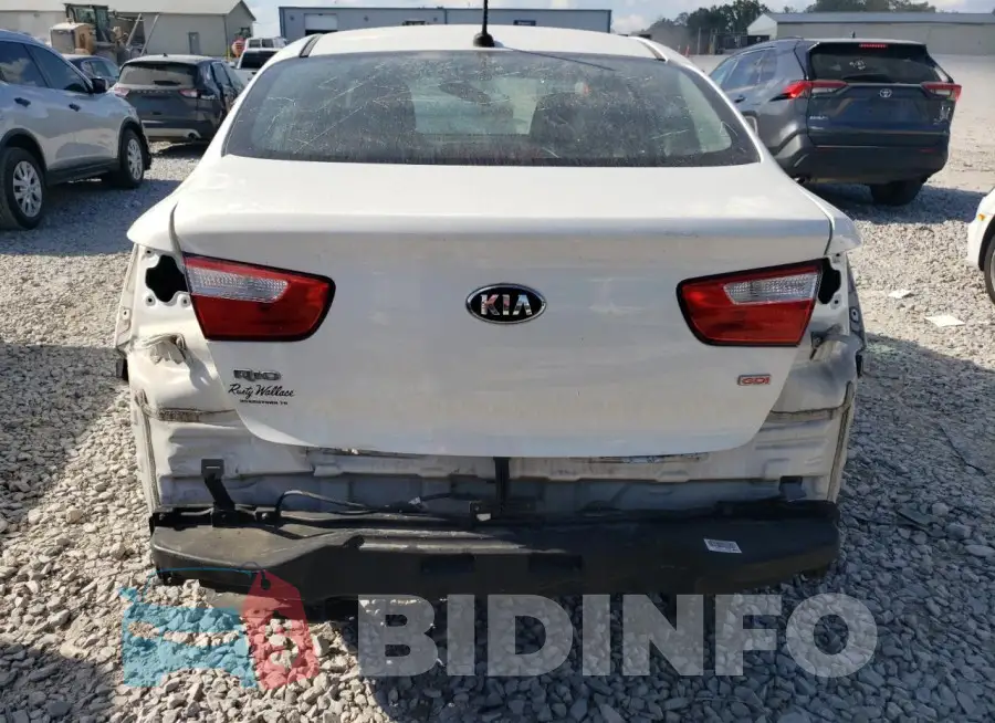 KNADM4A32G6685970 Photo# 6