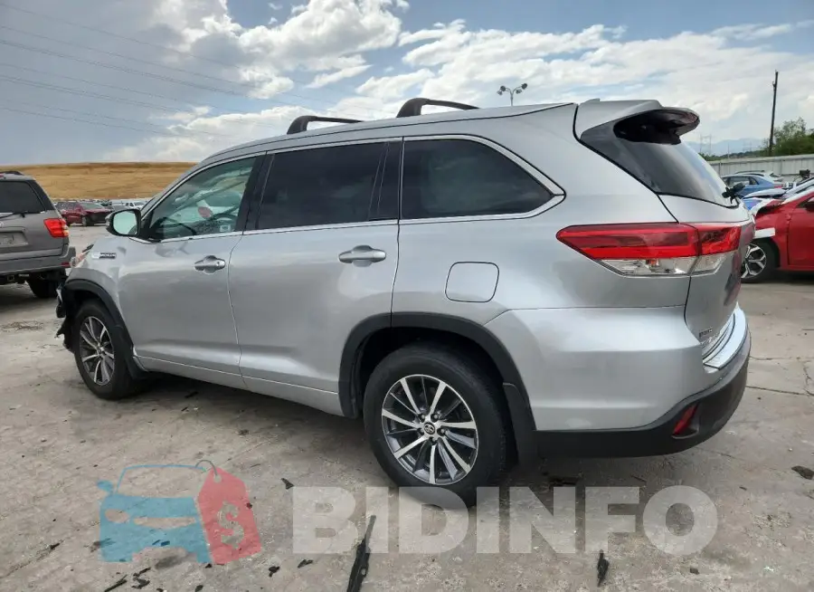 5TDJZRFH6JS832839 Photo# 2