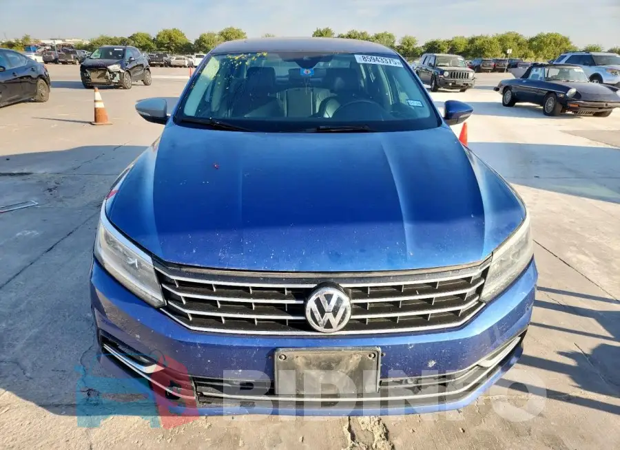 1VWCT7A38HC060413 Photo# 5