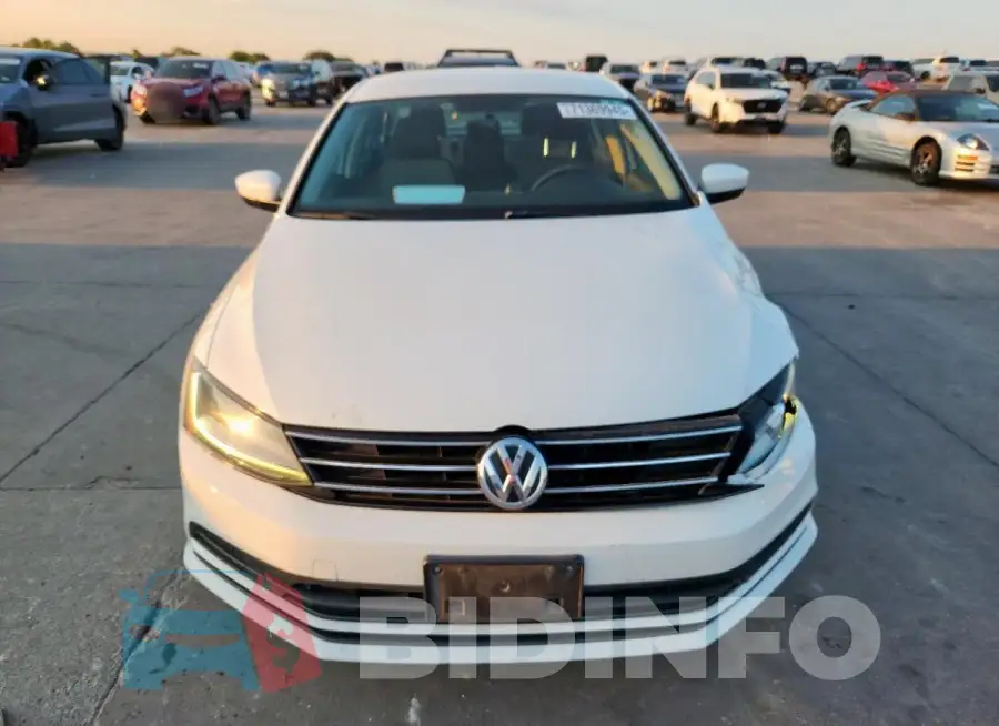 3VW2B7AJ8HM305982 Photo# 5
