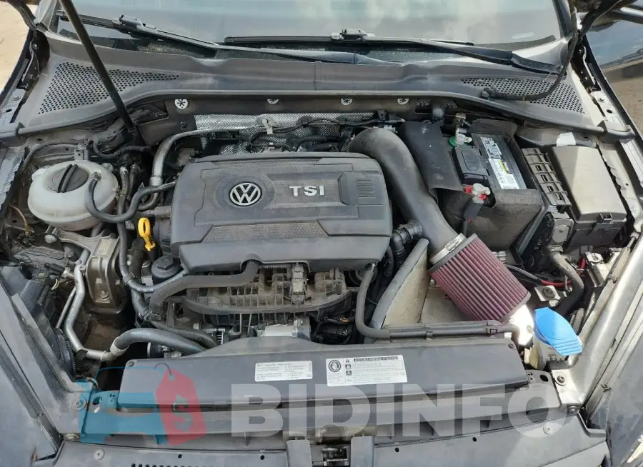 3VW5T7AU3HM014987 Photo# 11