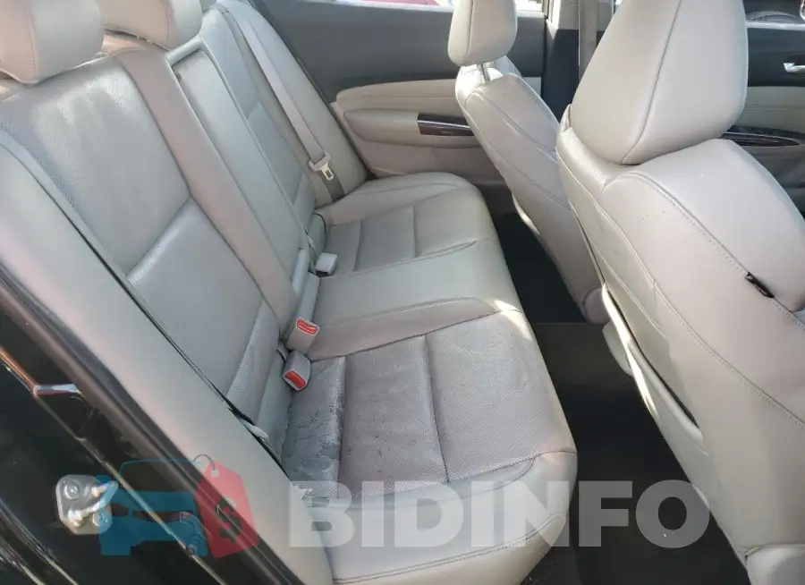 19UUB2F50GA012049 Photo# 10