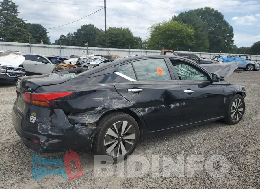 1N4BL4EV8KN312221 Photo# 3