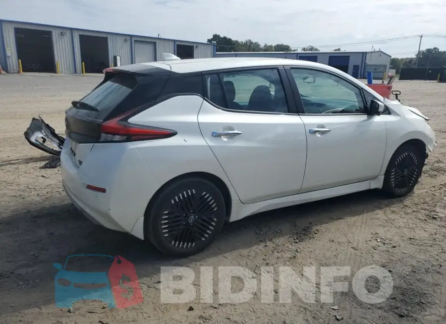 1N4CZ1CV1PC550984 Photo# 3
