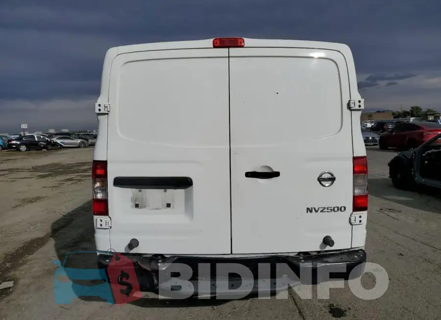 1N6BF0KYXJN801367 Photo# 6