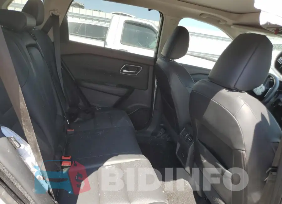5N1AT3BA8MC688980 Photo# 11