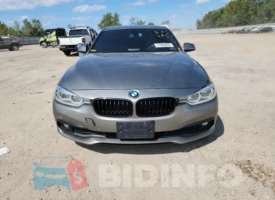 WBA8A3C56GK551697 Photo# 5