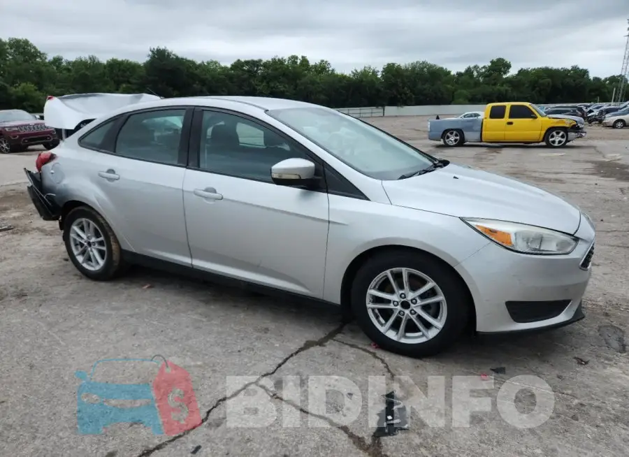 1FADP3F22HL263033 Photo# 4