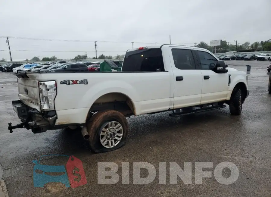 1FT7W2B68JEC77509 Photo# 3