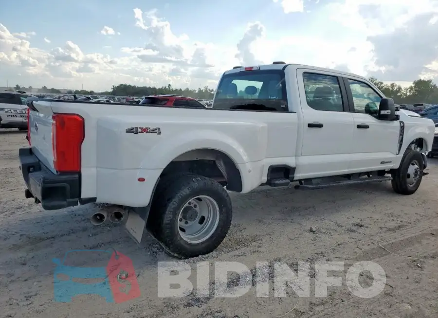 1FT8W3DT0PEC69054 Photo# 3