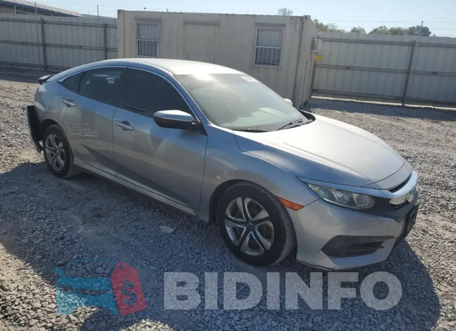 19XFC2F50HE047077 Photo# 4