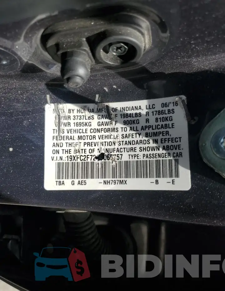 19XFC2F72GE065757 Photo# 12