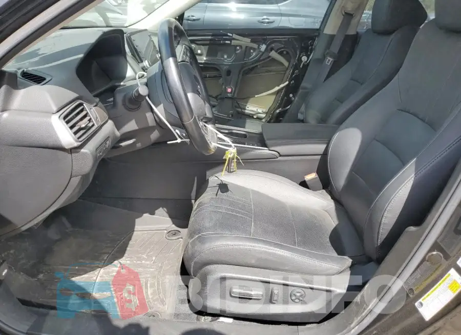1HGCV2F96LA030507 Photo# 7