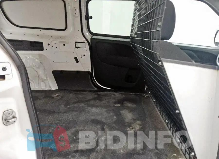ZFBERFBB1H6E09152 Photo# 10