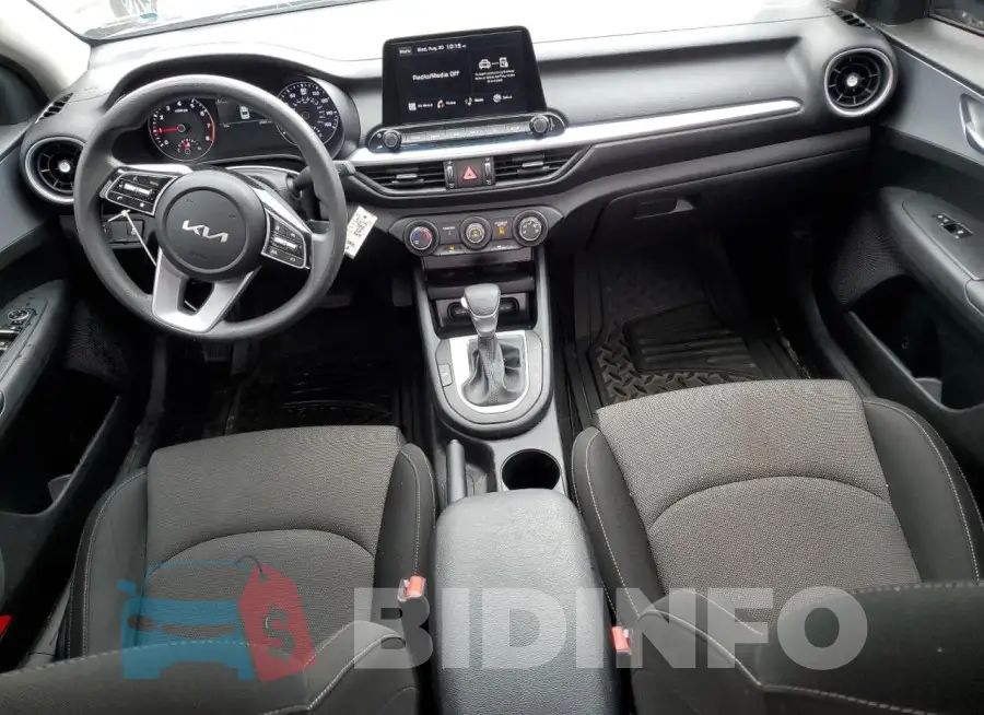 3KPF24AD6PE561317 Photo# 8
