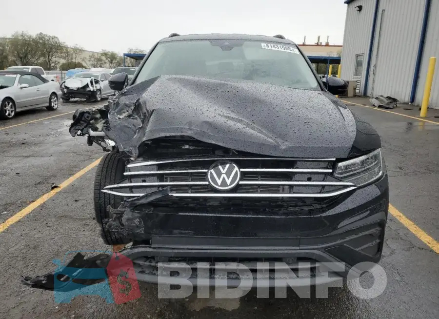 3VVRB7AX8RM170026 Photo# 5