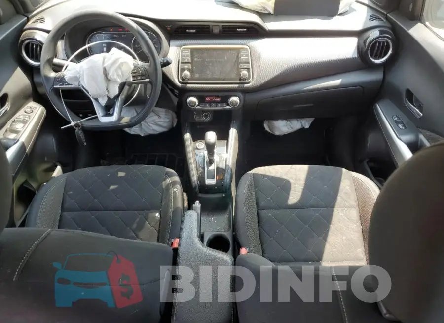 3N1CP5CV1LL570886 Photo# 8