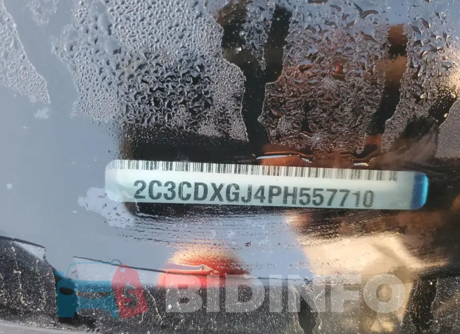 2C3CDXGJ4PH557710 Photo# 13