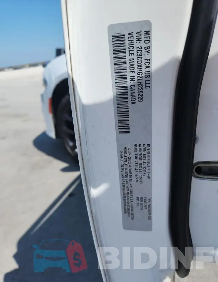 2C3CDXHG2LH229229 Photo# 13